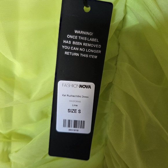 BNWT Fashion Nova Green Dress - Picture 6 of 6